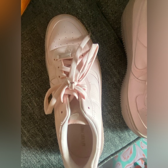 Nike Air Force Ones Light Pink - Picture 5 of 9